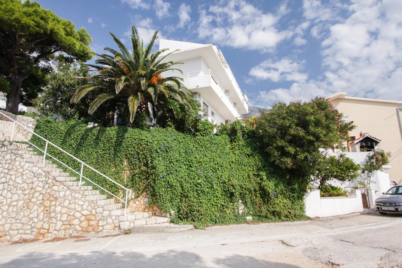 Apartments Nadia Igrane Exterior foto